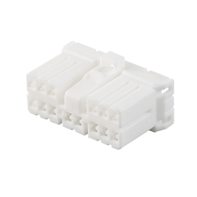 DJ7023-14-XFW Male Connector