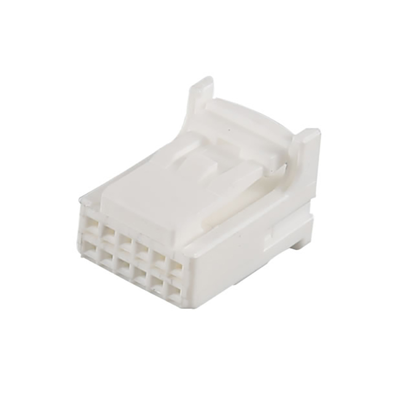 RY23022-12-FW Male Connector